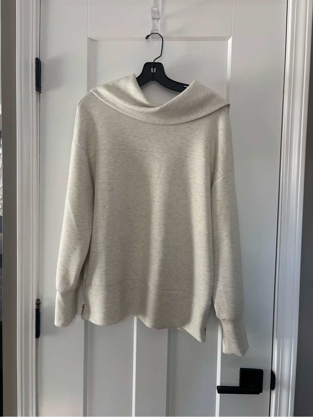 CAbi Cream Funnel Collar Lightweight Sweater Eden Cowl-neck med 4946 new